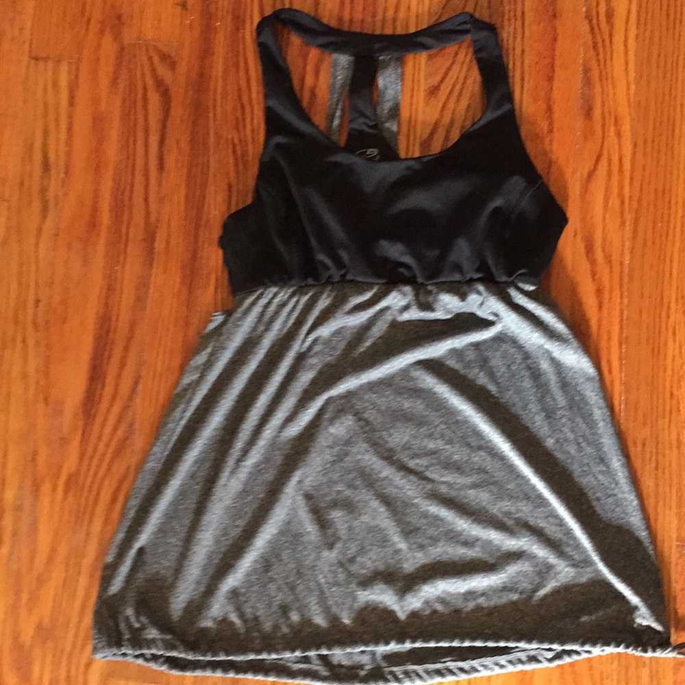 Yoga top with built in bra